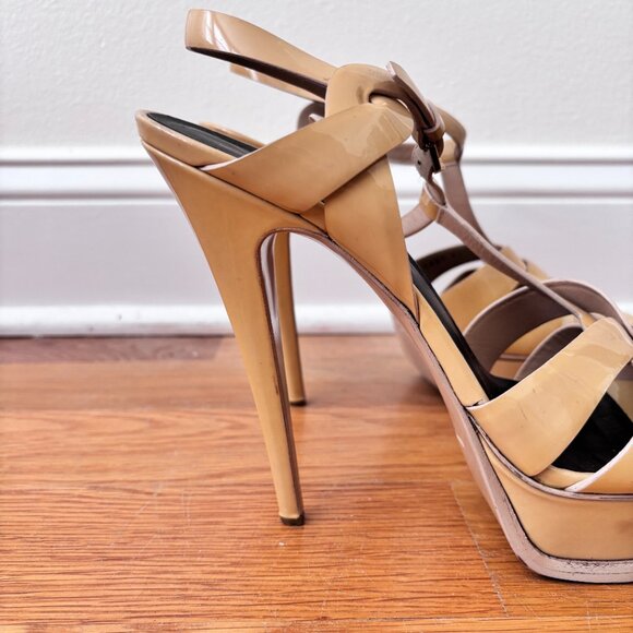 YSL Tribute Platform Patent Leather Sandals - Picture 4 of 10